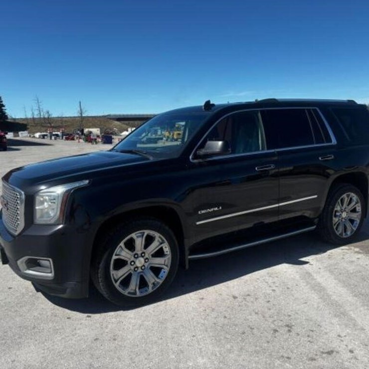 2016 GMC YUKON DENALI