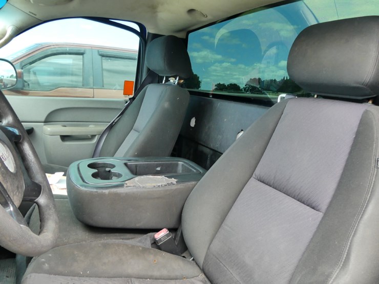 2011-gmc-1500-image-9