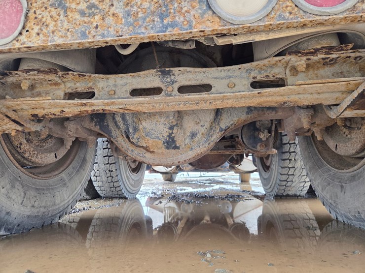 1993-international-9200-image-39