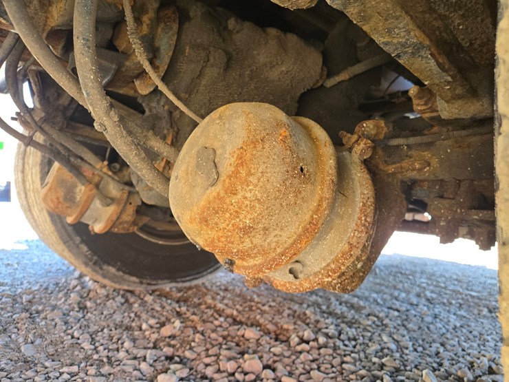 1999-caterpillar-c12-image-65