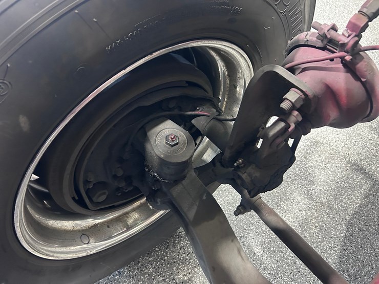 2007-peterbilt-379-image-122