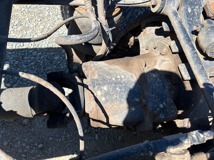 1994-massey-ferguson-8-image-25