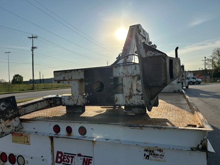 freightliner-fl70-image-42