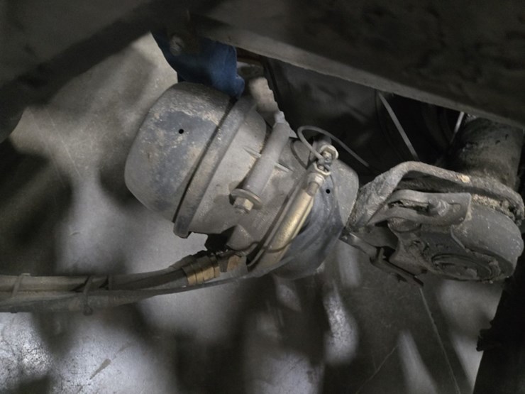 2015-kenworth-t680-image-35