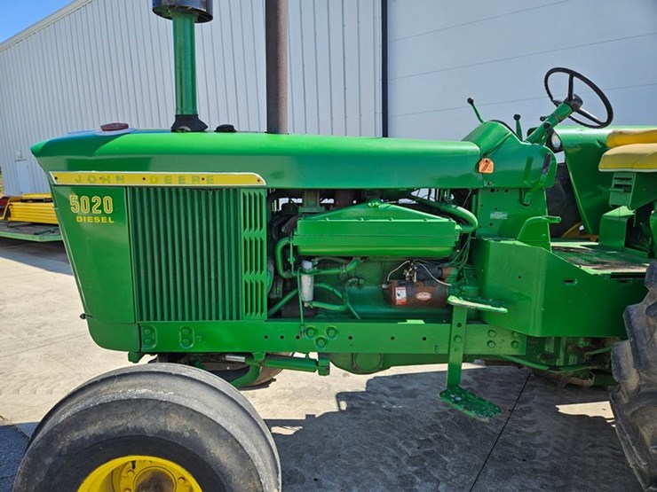 john-deere-5020-image-10