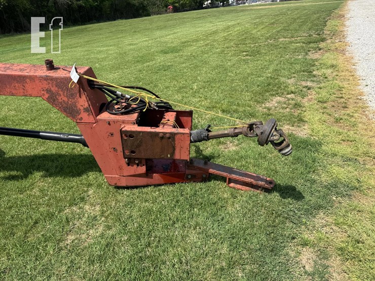 new-holland-1411-image-2