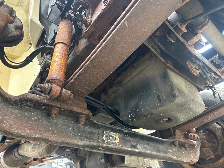 2010-international-4300-sba-image-57