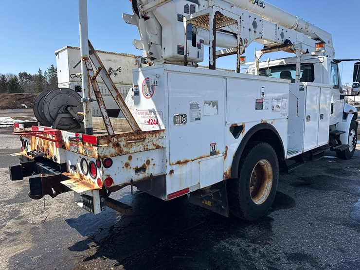 2014-international-4300-sba-image-42