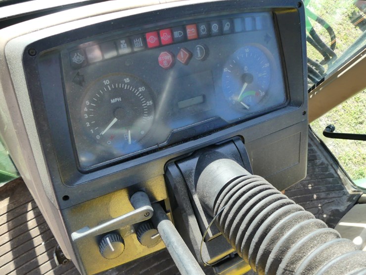 john-deere-6405-image-15