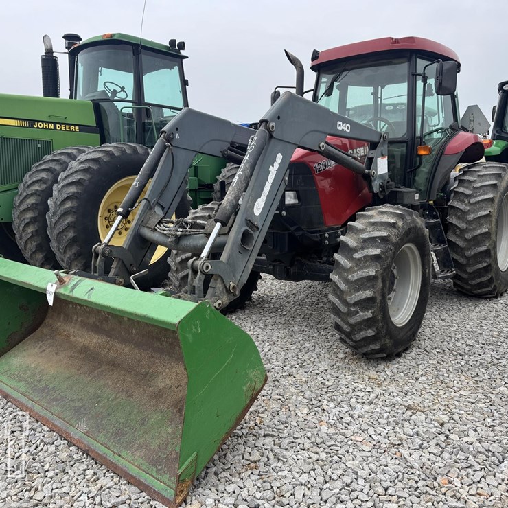 CASE IH FARMALL 120A