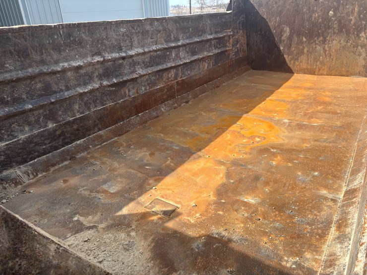 1999-sterling-l9513-image-59