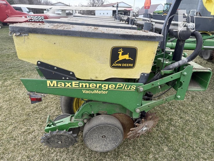 1997-john-deere-1770-image-34