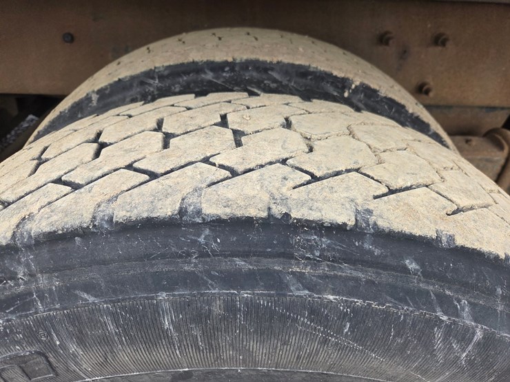 2006-massey-ferguson-8-image-82