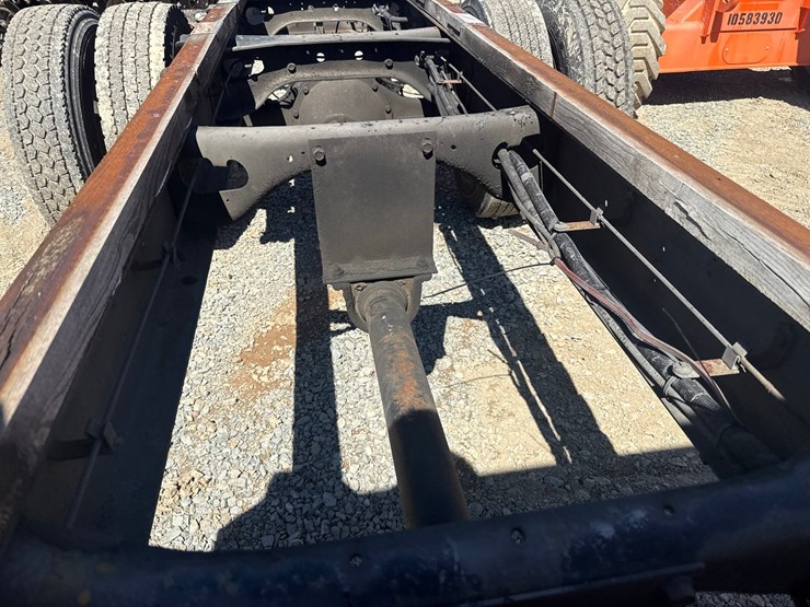 2000-international-4700-image-26