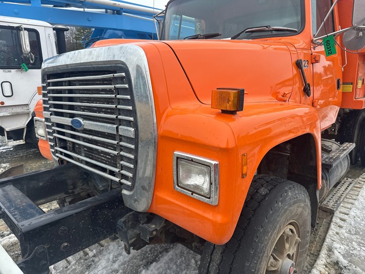 1997-massey-ferguson-8-image-9