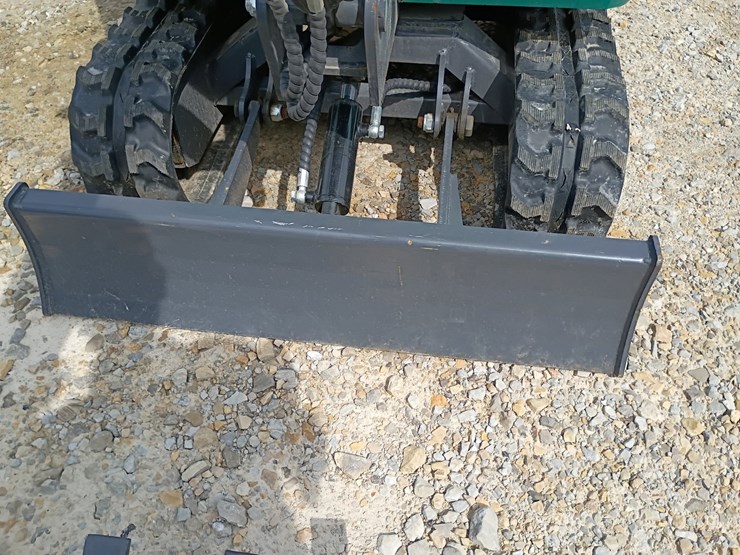 #24173-•-2025-agt-qk16r-mini-excavator-image-9