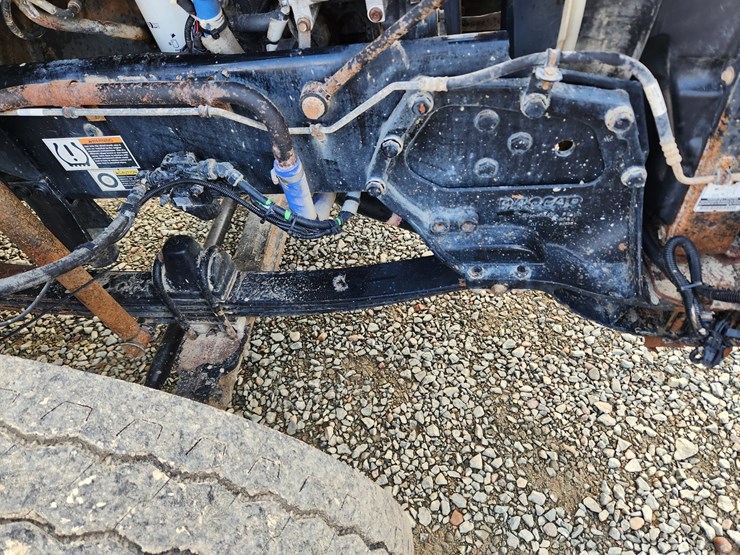 2016-kenworth-t400-image-41