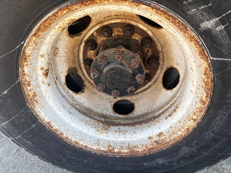 2006-international-7600-image-135