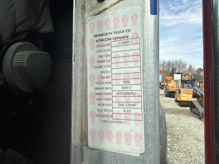 2005-kenworth-t800-image-95