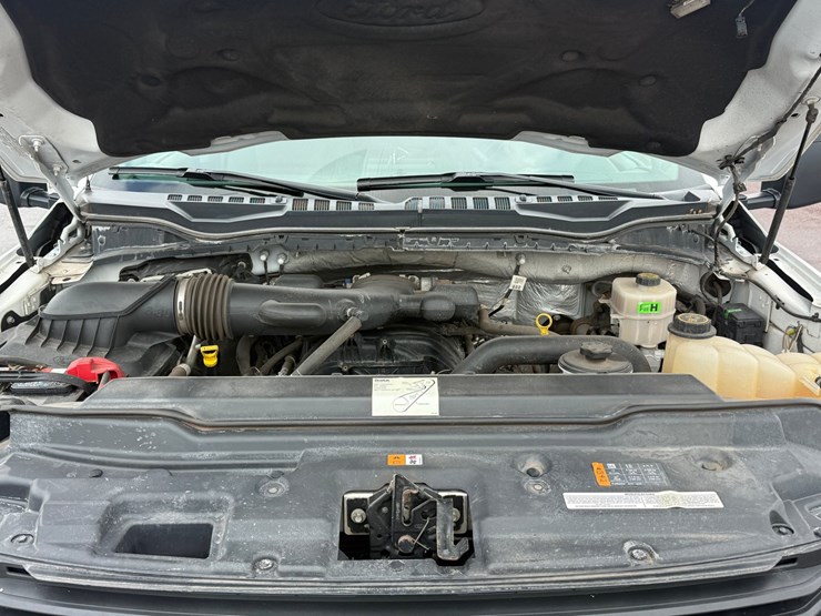 2018-ford-f550-image-58