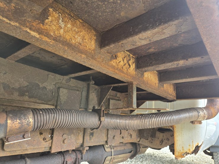 2008-ford-f550-image-24