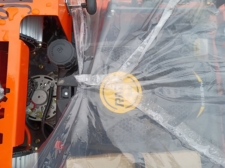 #l19-016-•-2026-tpm-remote-control-lawn-mower-w/-blade-image-10