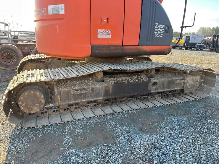 2021-hitachi-zx225-image-88