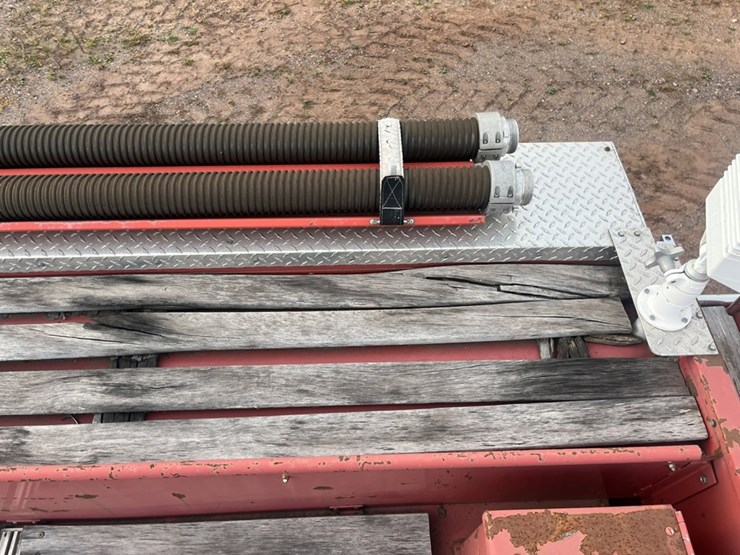 #1148-•-1980-gmc-v-8-fire-truck-image-68