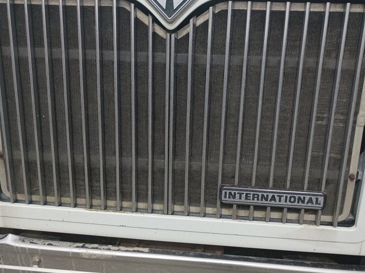 2000-international-9200i-image-10