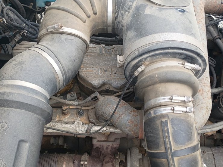 2002-kenworth-t600-image-43