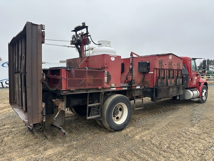 2013-international-durastar-4300-image-5