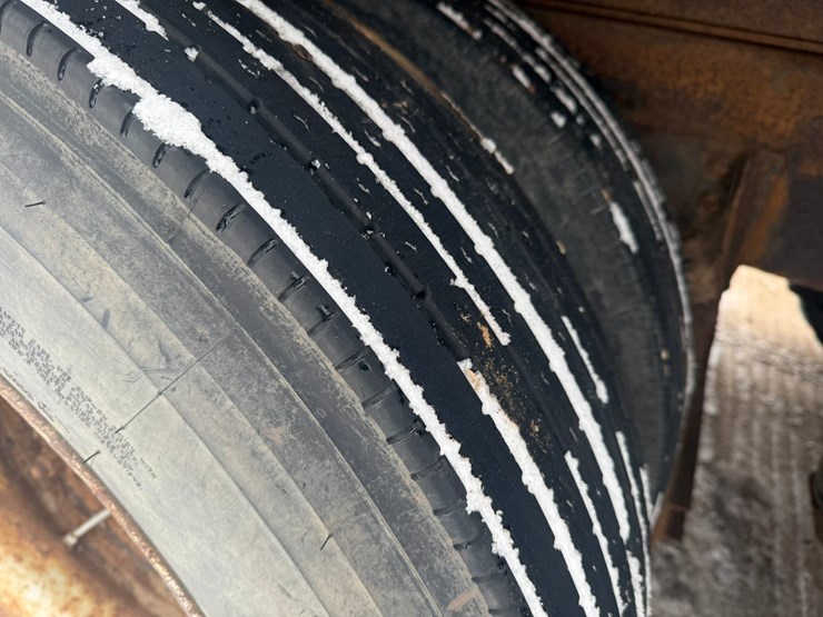 #1113-•-1990-ford-quad-axle-dump-truck-image-71