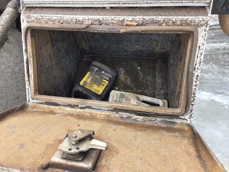 2003-kenworth-t800-image-27