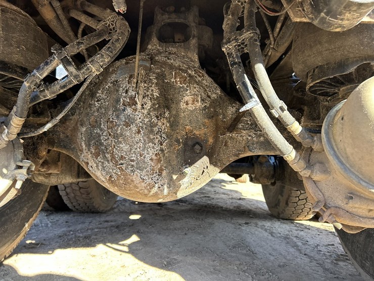 2020-kenworth-t880-image-27