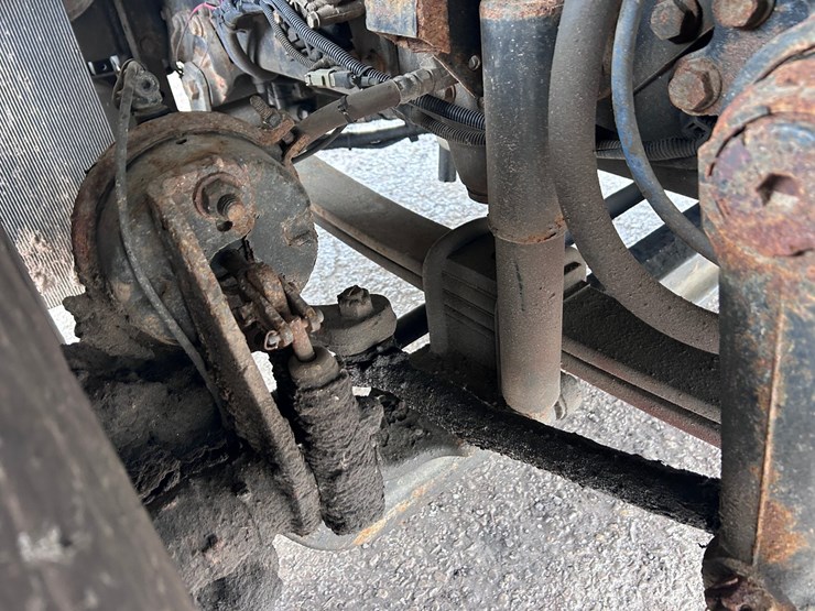 2003-international-7400-image-32