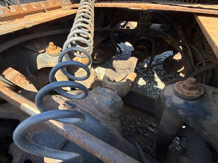 1994-peterbilt-359-image-46