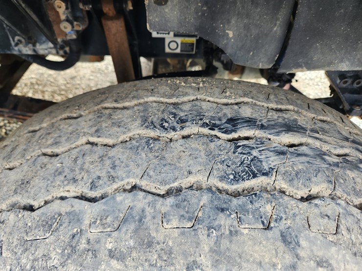 2016-kenworth-t400-image-97