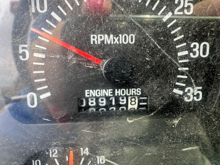 #2168-•-2001-sterling-4x2-snow-plow-truck-image-58