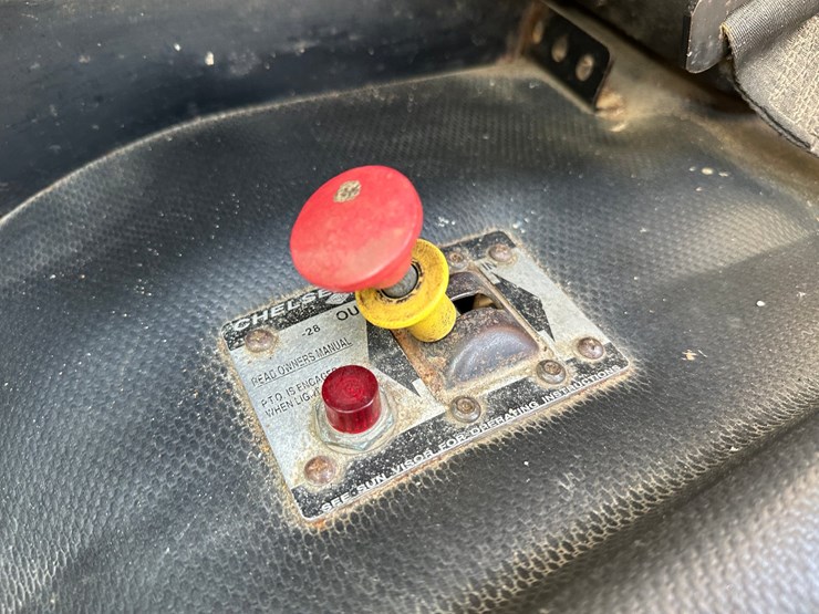 freightliner-fl70-image-74