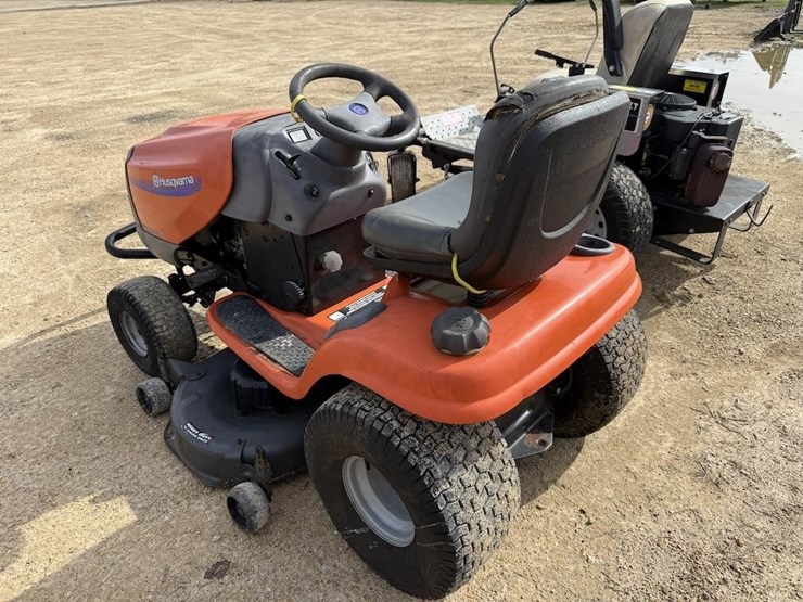 husqvarna-yth1542-image-6