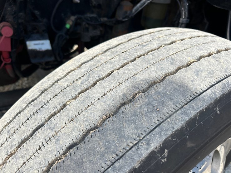 2017-kenworth-t660-image-72