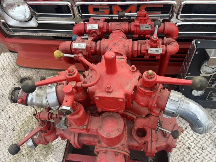 #1148-•-1980-gmc-v-8-fire-truck-image-55
