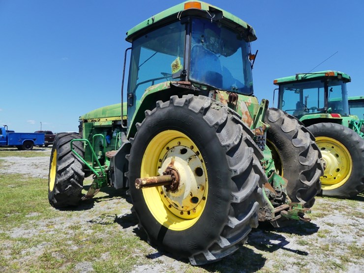 john-deere-8300-image-4