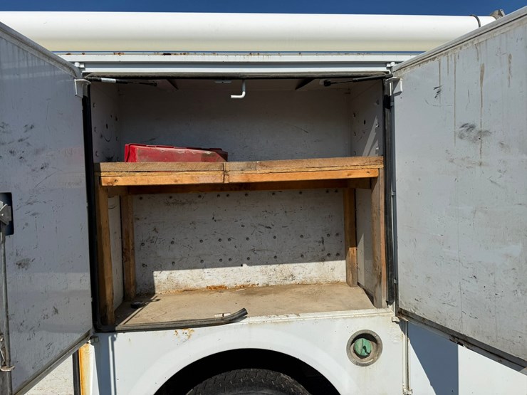 #2048-•-2013-ram-5500-heavy-duty-service-truck-image-15