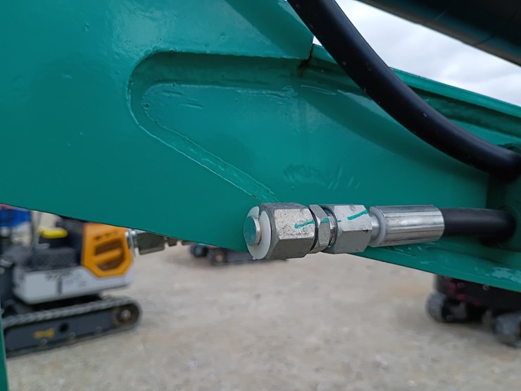 #24164-•-2025-agt-mh12rx-mini-excavator-image-21