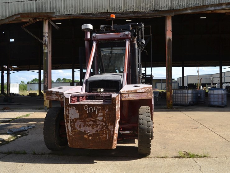 taylor-model-txh300l-dual-wheel-forklift-w/-side-shift-w/-fork-positioner-w/-cummins-engine-w/-enclosed-cab-sn#sch37995--33,641-hours-image-3