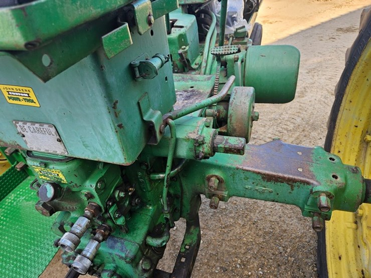 john-deere-50-image-23