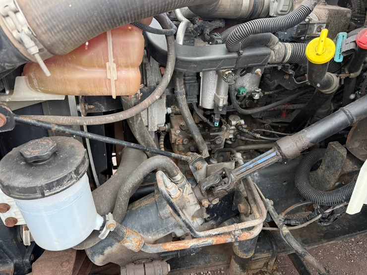 2013-international-4400-sba-image-51