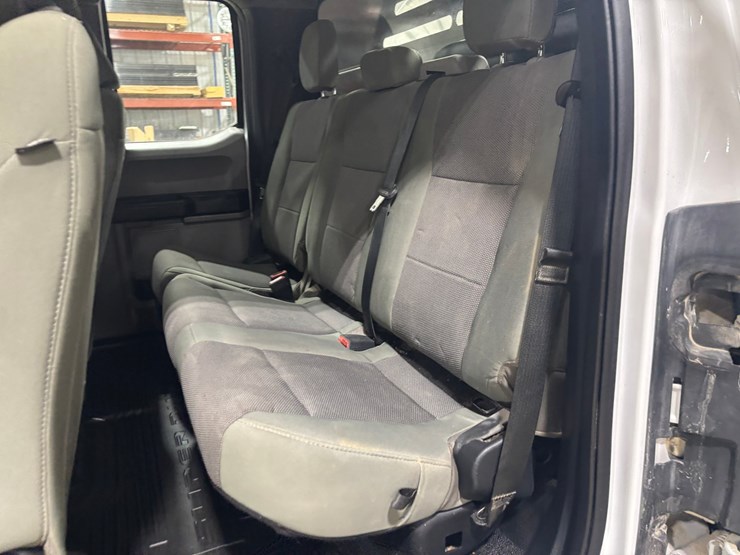 2022-ford-f550-sd-image-33