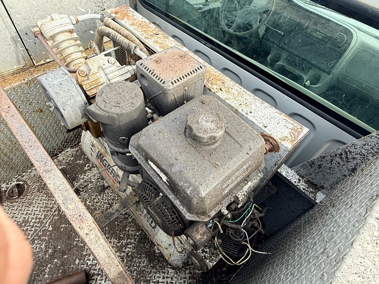 2004-caterpillar-c7-image-50